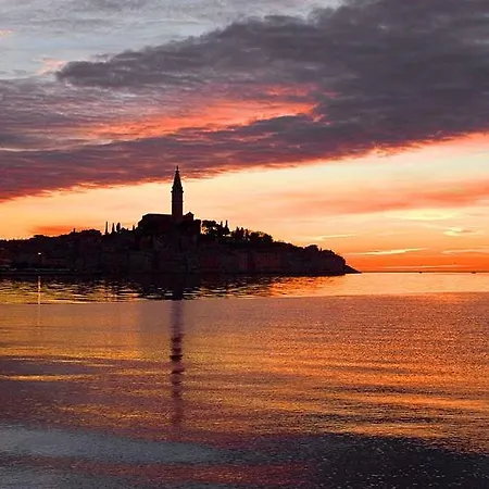 Val Rovinj