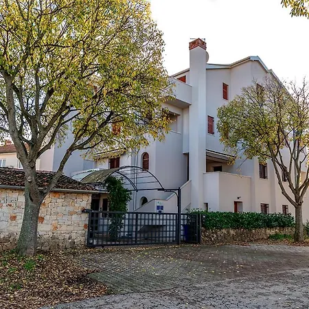 Val Rovinj